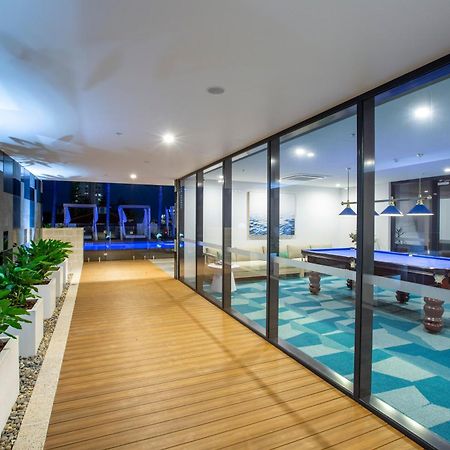 Qube Broadbeach Gold Coast Exterior foto