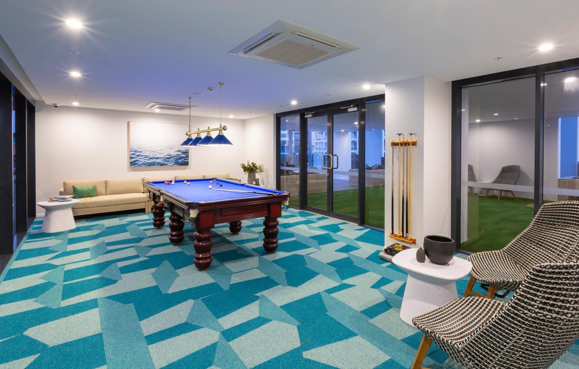 Qube Broadbeach Gold Coast Exterior foto