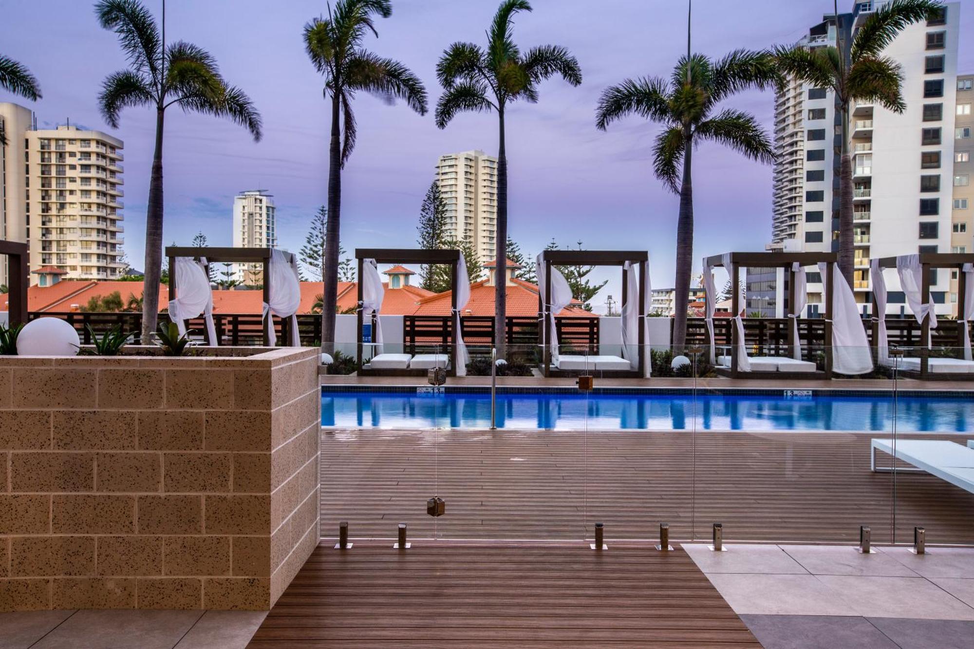 Qube Broadbeach Gold Coast Exterior foto