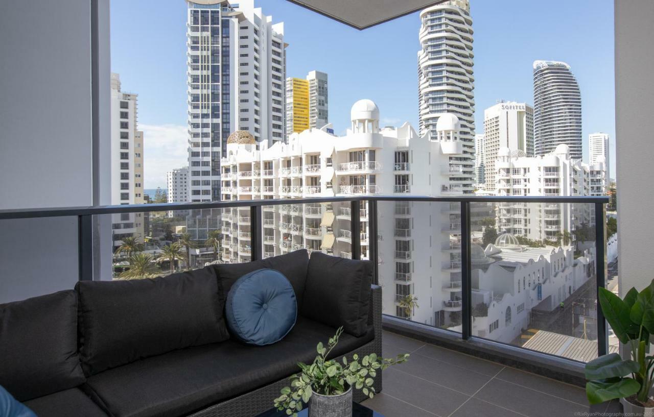 Qube Broadbeach Gold Coast Exterior foto